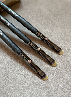 Picasso毕加索302下眼影刷遮瑕刷细节眼影刷卧蚕刷