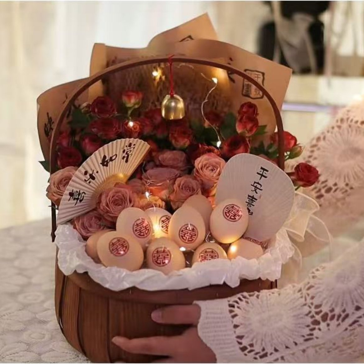 月子鸡蛋鲜花篮子手提手工木片提篮送产妇水果成品网红田园篮编织,家居饰品,花篮,淘宝优惠券,粉丝福利购,淘宝优惠卷