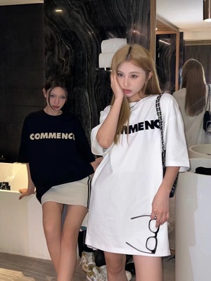 极简主义风高街字母印花无性别穿搭短袖潮牌中长款T恤连衣裙