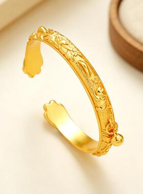 爆款沙金古法錾刻猫爪铃铛手镯女