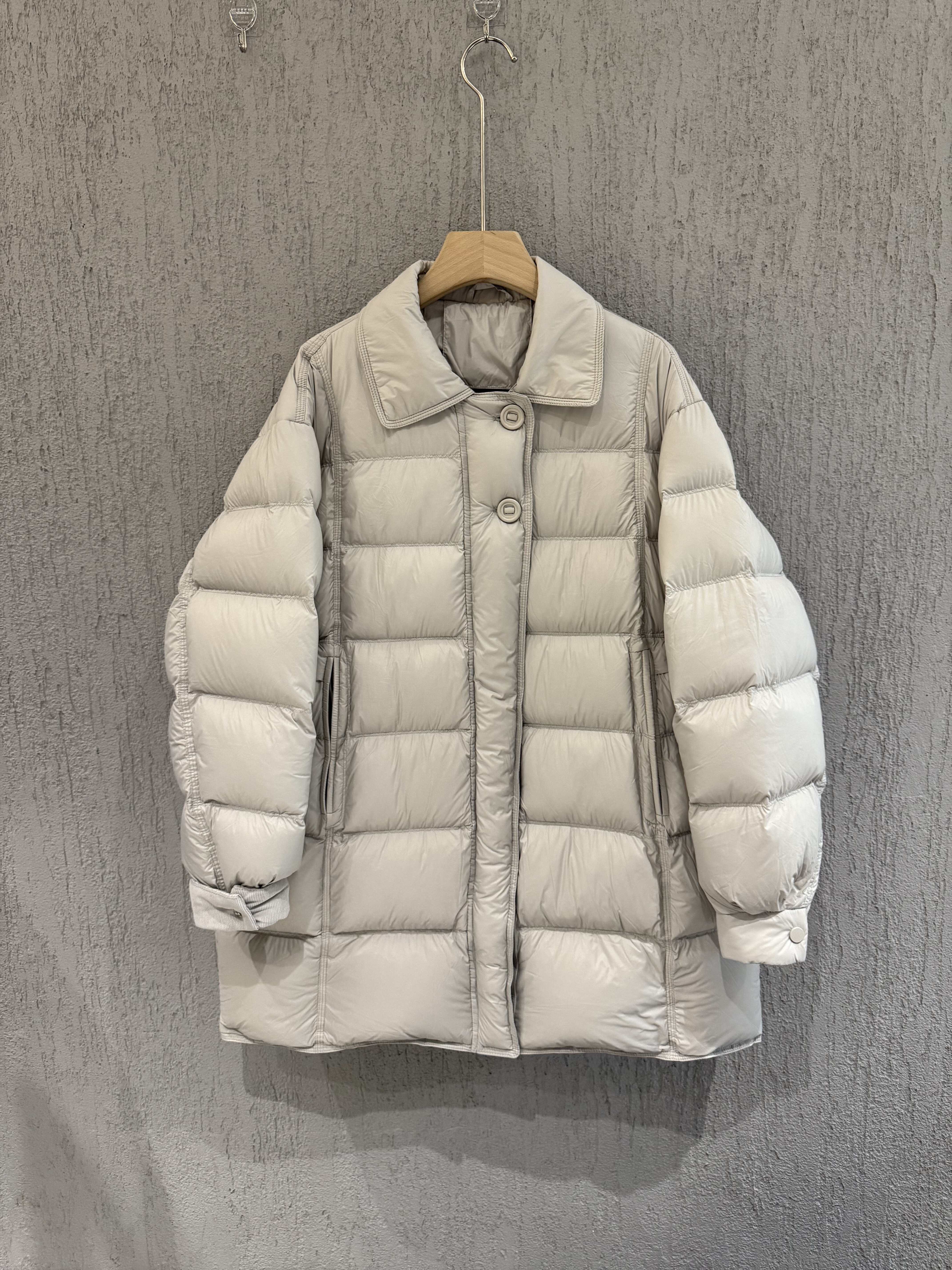 翻领泡芙90白鸭绒羽绒服面包服女