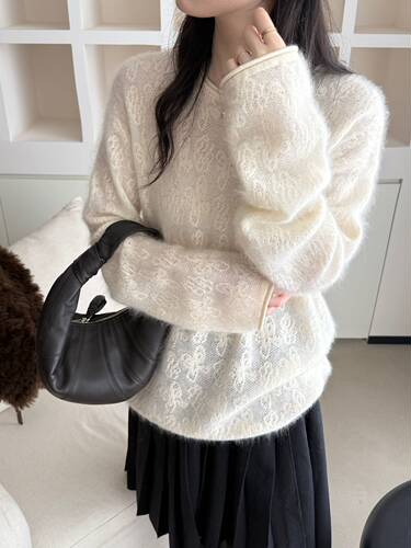 温柔慵懒风立体提花丝羊绒拉绒毛衣女宽松软糯显瘦90绵羊毛针织衫