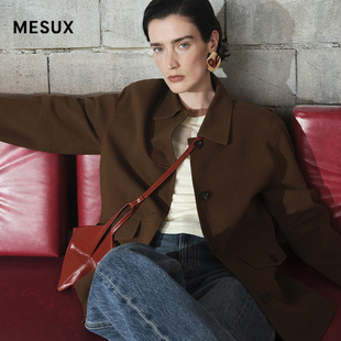 MESUX米岫26春牛仔水洗风斜纹棉复古翻领袋盖廓形夹克MOSUH601