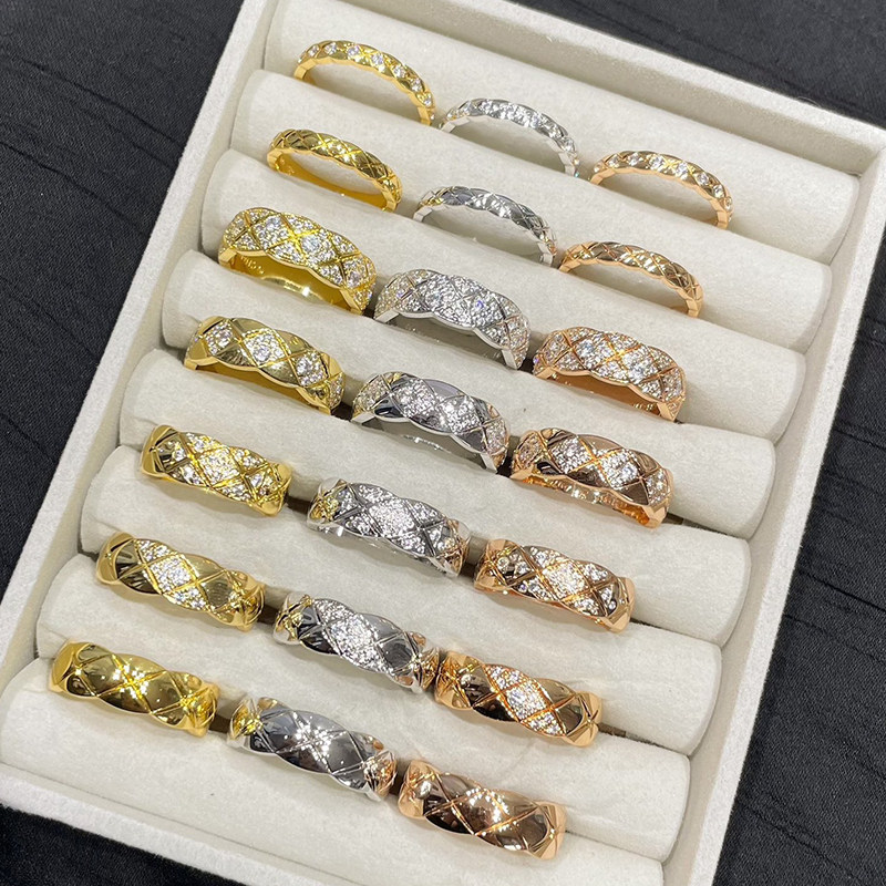 高版本Coco小香风菱格纹戒指女轻奢高级感玫瑰金巨好看窄宽食指戒