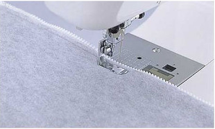 重机蝴蝶胜家真善美家用电动多功能缝纫机滚边可调式拉链单边压脚