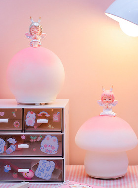 驰猫塑料卡通网红安妮宝装饰摆件