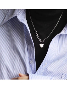 钛钢银色爱心金属潮牌项链女轻奢不对称小众卫衣毛衣链高领衣配饰