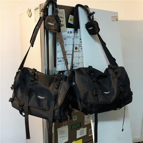 韩版尼龙斜挎包男女机能工装包