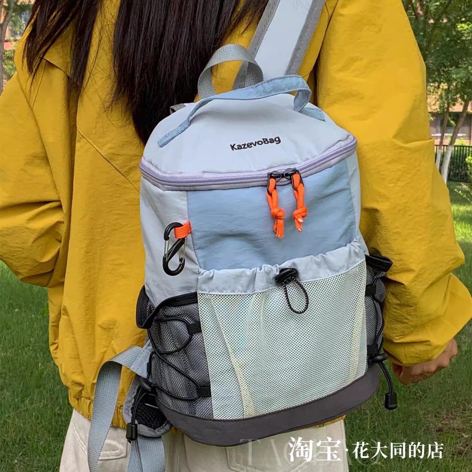 轻量化大容量休闲旅行双肩背包