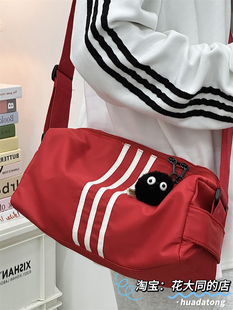 日系ins运动骑行游泳健身包女 中性大容量轻便旅行斜挎包背包男潮