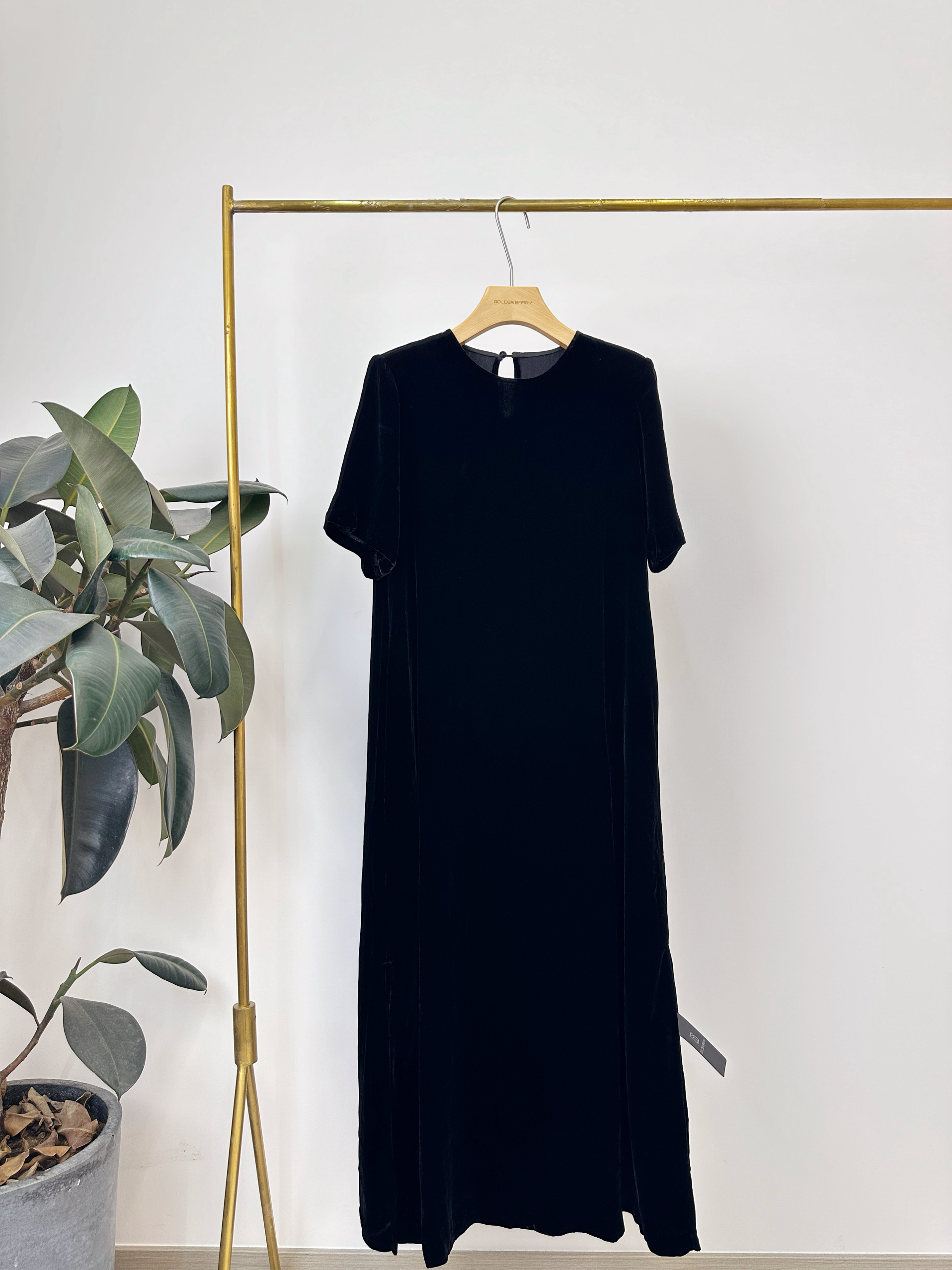 GOLDENBARRY|金和百瑞 301229优雅精致高级感设计款连衣裙