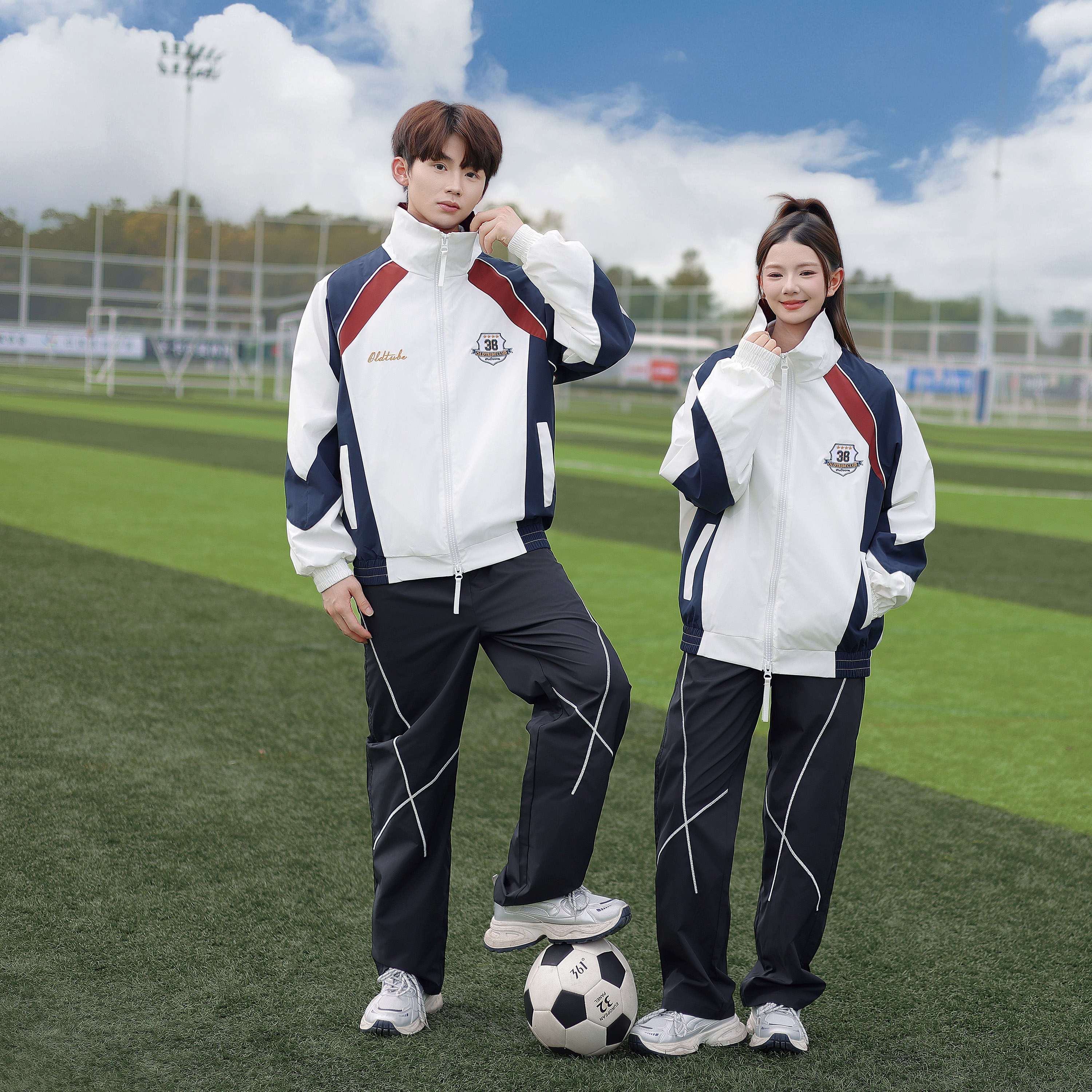 中学生校服套装秋季卫衣外套三件套高中生班服运动会开幕式演出服图片