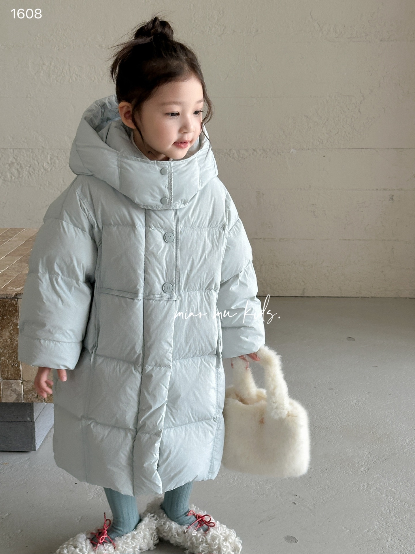 女童中长款大被子羽绒服2025韩版杜邦三防新国标90白鸭绒保暖外套