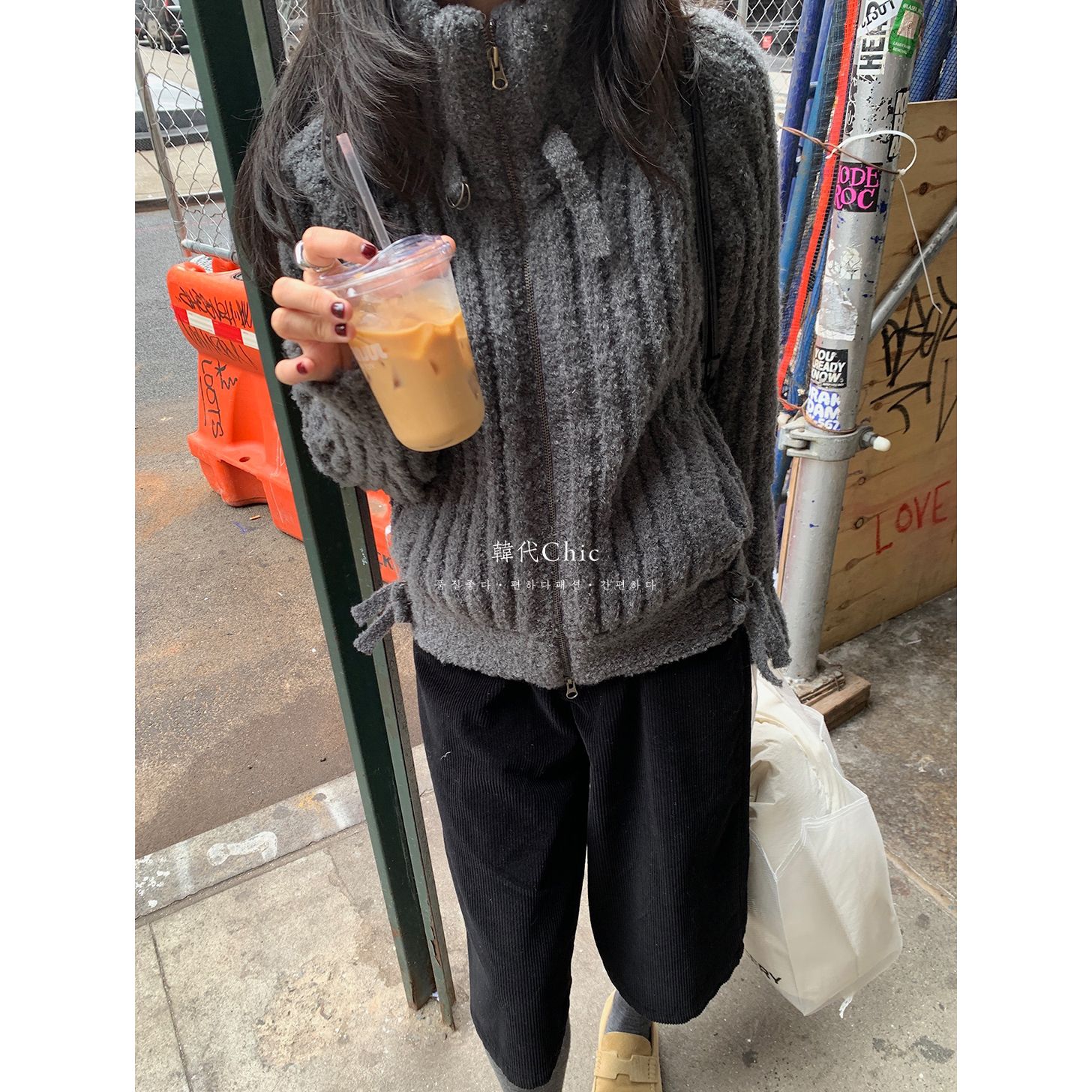 韩代Chic underson 秋冬复古有情调软糯竖条纹纹理感二色外套