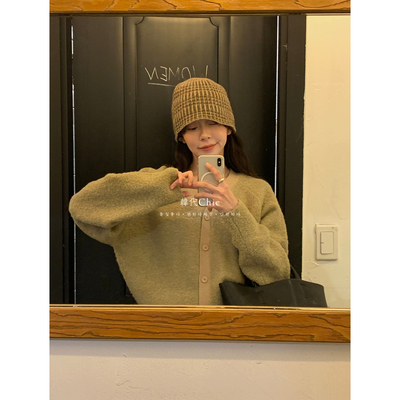 韩代Chic  秋冬氛围灵动展现美丽奴羊毛90复古毛圈感三色针织开衫