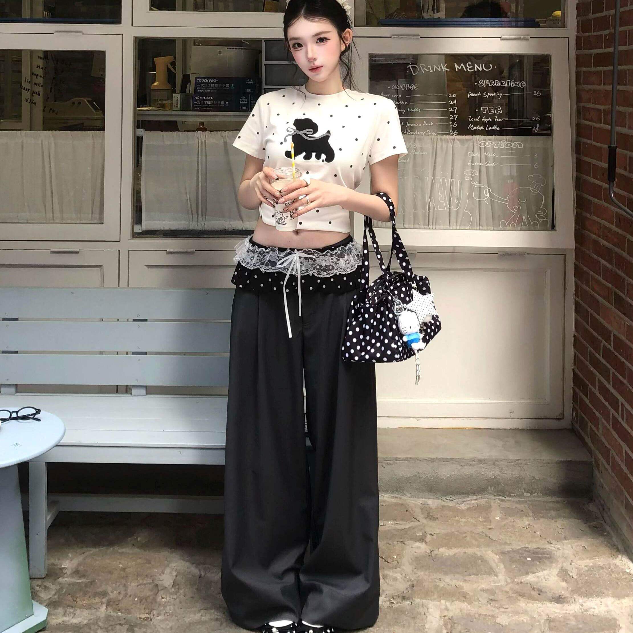 早春穿搭套装设计感波点