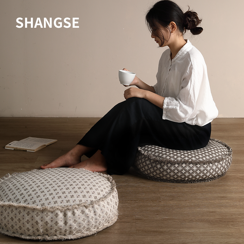 尚塞原创设计自然侘寂风中古风民宿样板房慵懒布艺小凳子坐墩抱枕