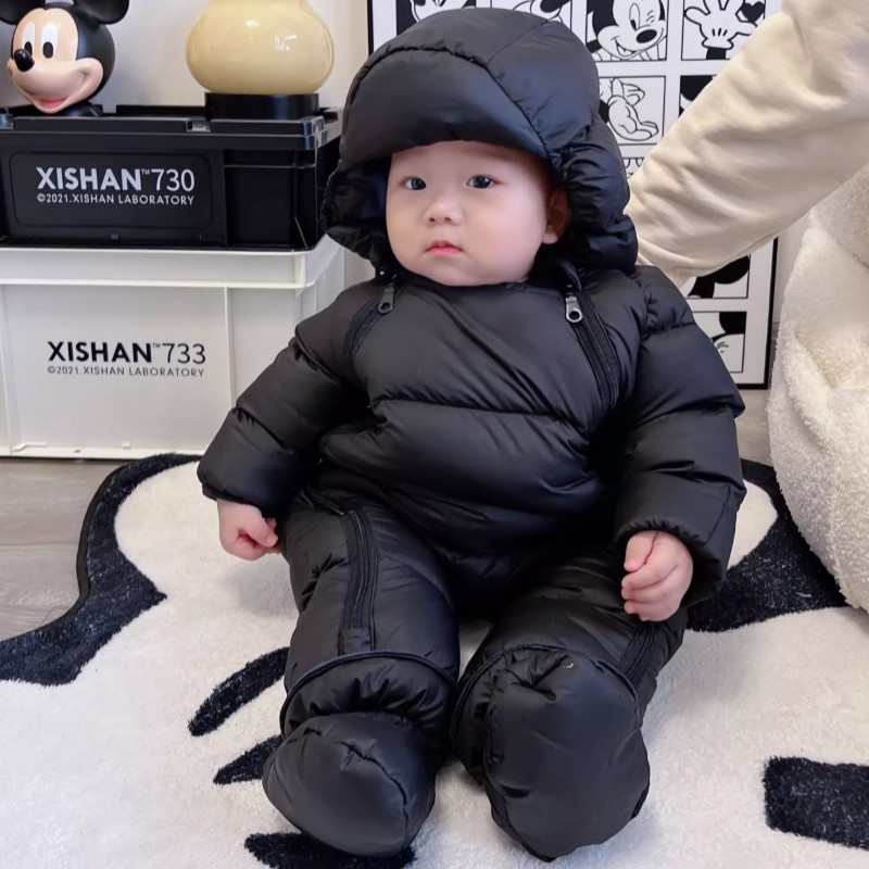 婴幼儿羽绒服新生儿韩版洋气连帽连体衣男女宝宝冬装休闲外出衣服