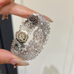 HONEY FOCUS繁花手镯银色重工款手工精致女士镂空雕花925银27.3