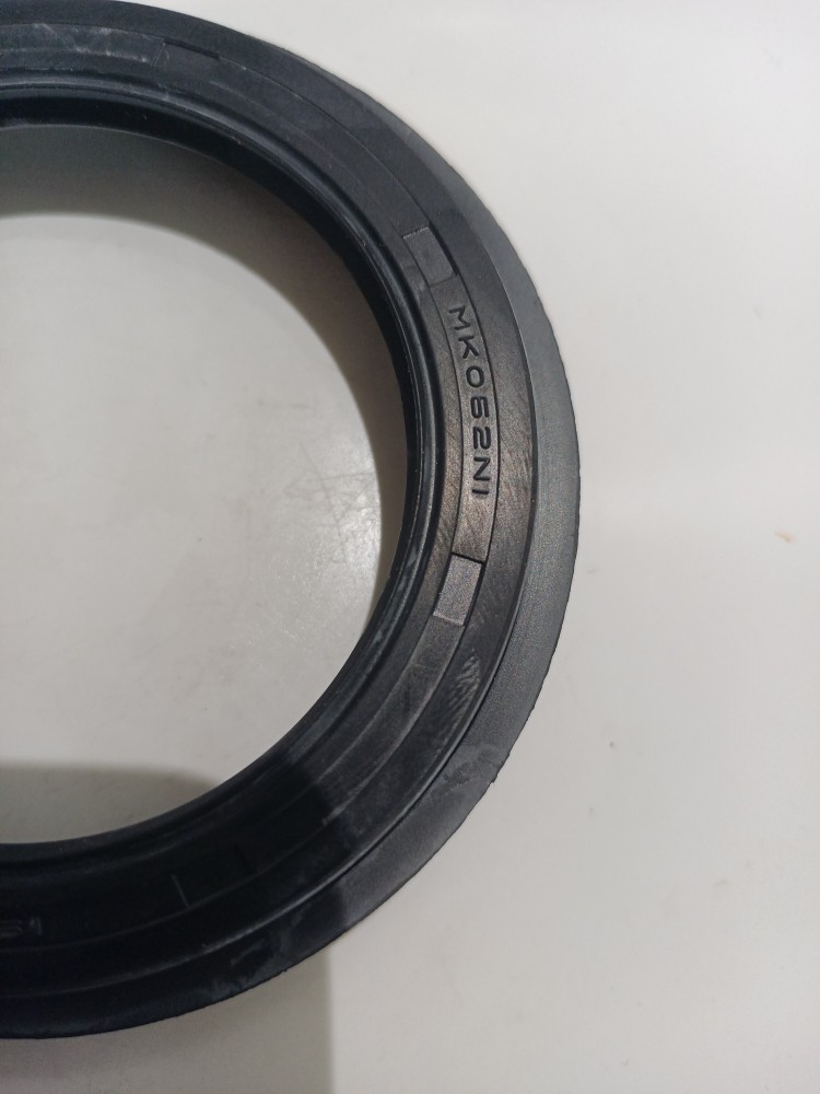 MK062N1 90313-62001 汽车油封