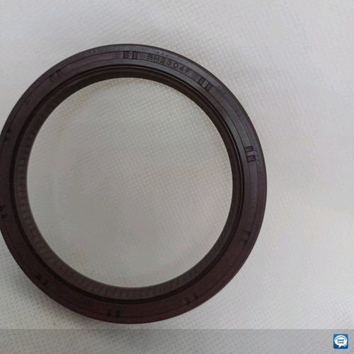 BH2304F 羚羊 雨燕长安6350 北汽威旺306 曲轴后油封