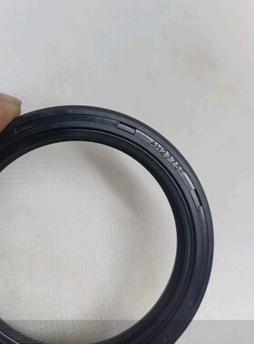 AH2775F AA2773F 变速箱后油封