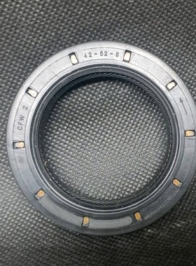 42-62-8 奔驰C级/CLC/CLK/E级/GLK/唯雅诺凌特/分动箱油封42X62X8