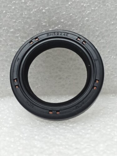 BH5924E 21421-2B020  尺寸 25X37.6X6mm 汽车油封