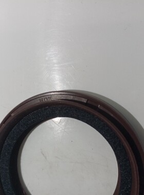 AH2861H  尺寸 50X72X9/14 半轴油封/差速器油封