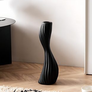 北欧风长款细高陶瓷花瓶黑色电视柜插花装饰花器格栅玄关柜摆件