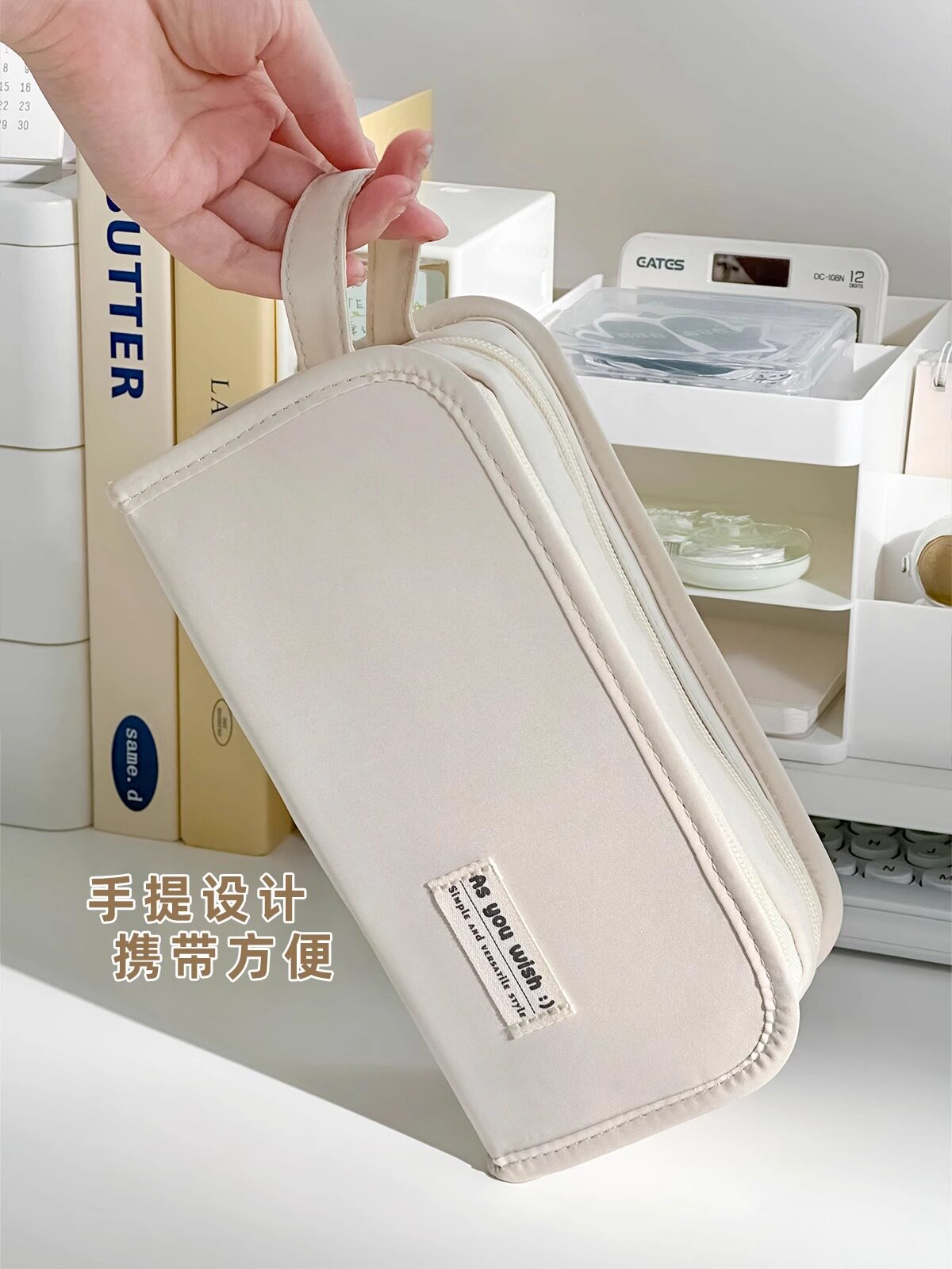 숨겨진 통증 가방이 두려워 JISHE로 보낸 투명 필통 단색 대용량 핀치 레이어 소량의 음식을 담을 수 있음 2차원 인 스타일 고급스러운 디자인 틈새 이중 레이어 문구 상자