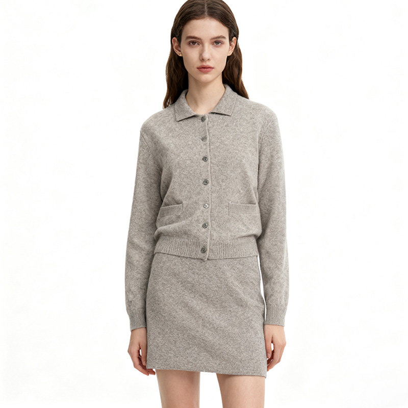 miu系羊毛针织小开衫+轻鱼尾半裙