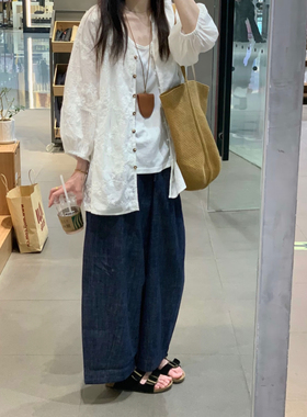 这套搭配也太有松弛感了吧！舒适棉麻牛仔阔腿裤刺绣宽松衬衫套装