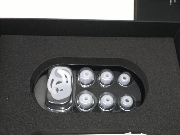 原装配件 LIBRATONE TRACK+ 入耳式蓝牙耳机硅胶套套硅胶耳塞耳帽