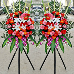 五莲县银座商城新华书店加油站西班牙广场百货大楼开业花篮庆典