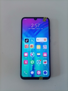 honor/荣耀20i二手机全网通大屏拍照智能游戏学生便宜双卡备用机