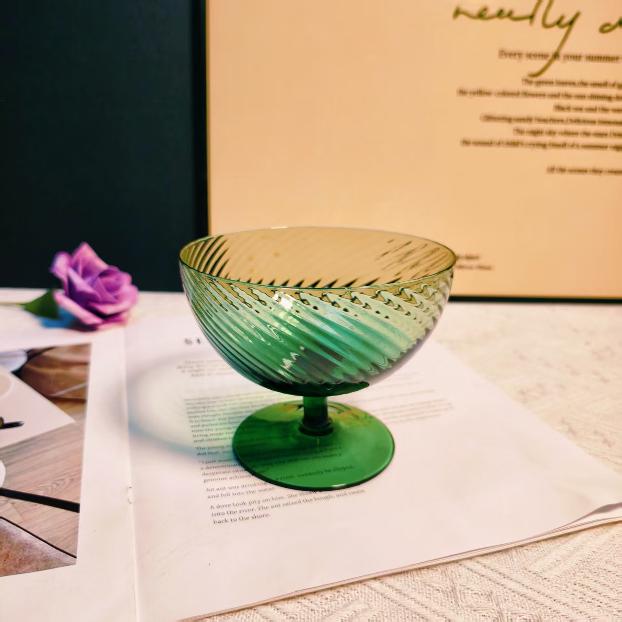 澳大利亚高脚杯小清新休闲