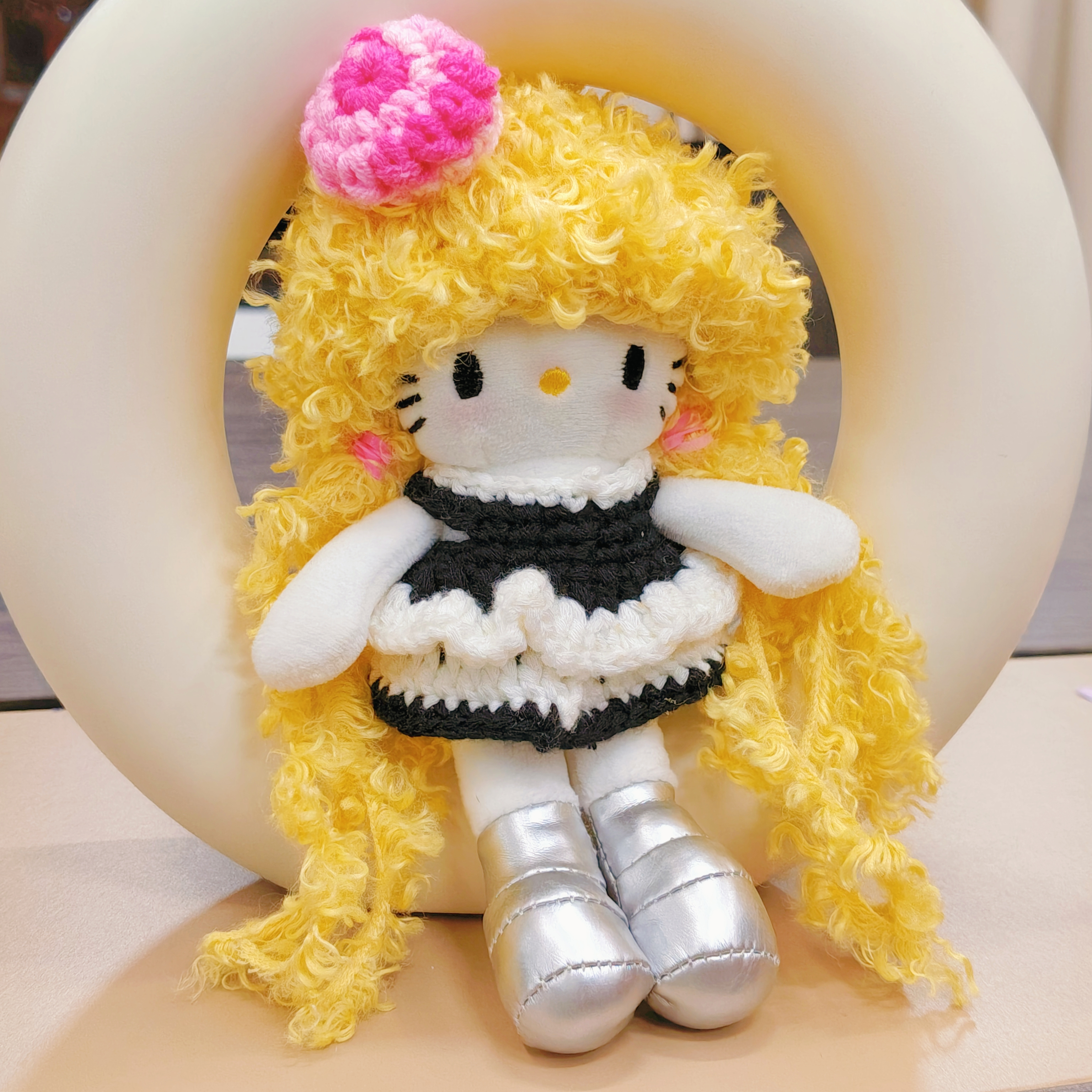 现货长腿kitty猫网红娃娃新款潮流假发衣服套装换装娃衣