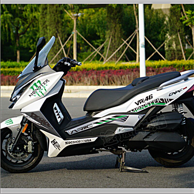 适用于力刻318贴纸个性改装车贴创意车身贴花装饰 摩托车防水拉花