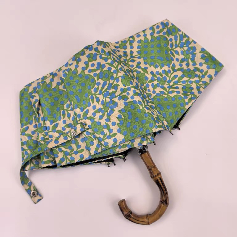 日系竹节小弯钩复古绿野仙踪绿花黑胶手动三折轻量抗风折叠晴雨伞