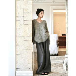 SerioLudere蛋仔很懒 78羊驼绒灰色v领百搭遮肉宽松oversized毛衣