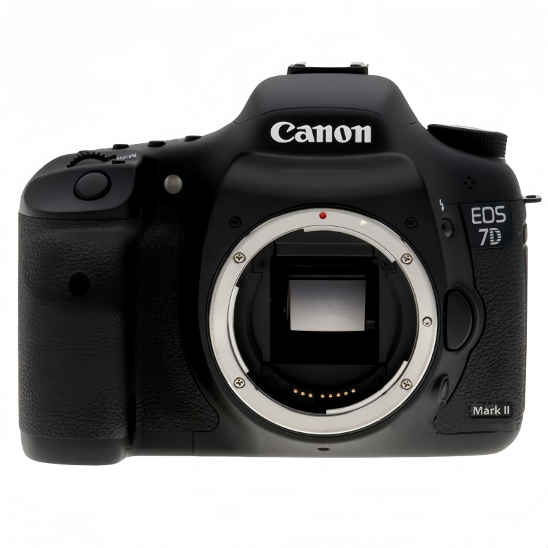 Canon/佳能 7D Mark II 高清数码单反相机半画幅7D2 套机18-135mm