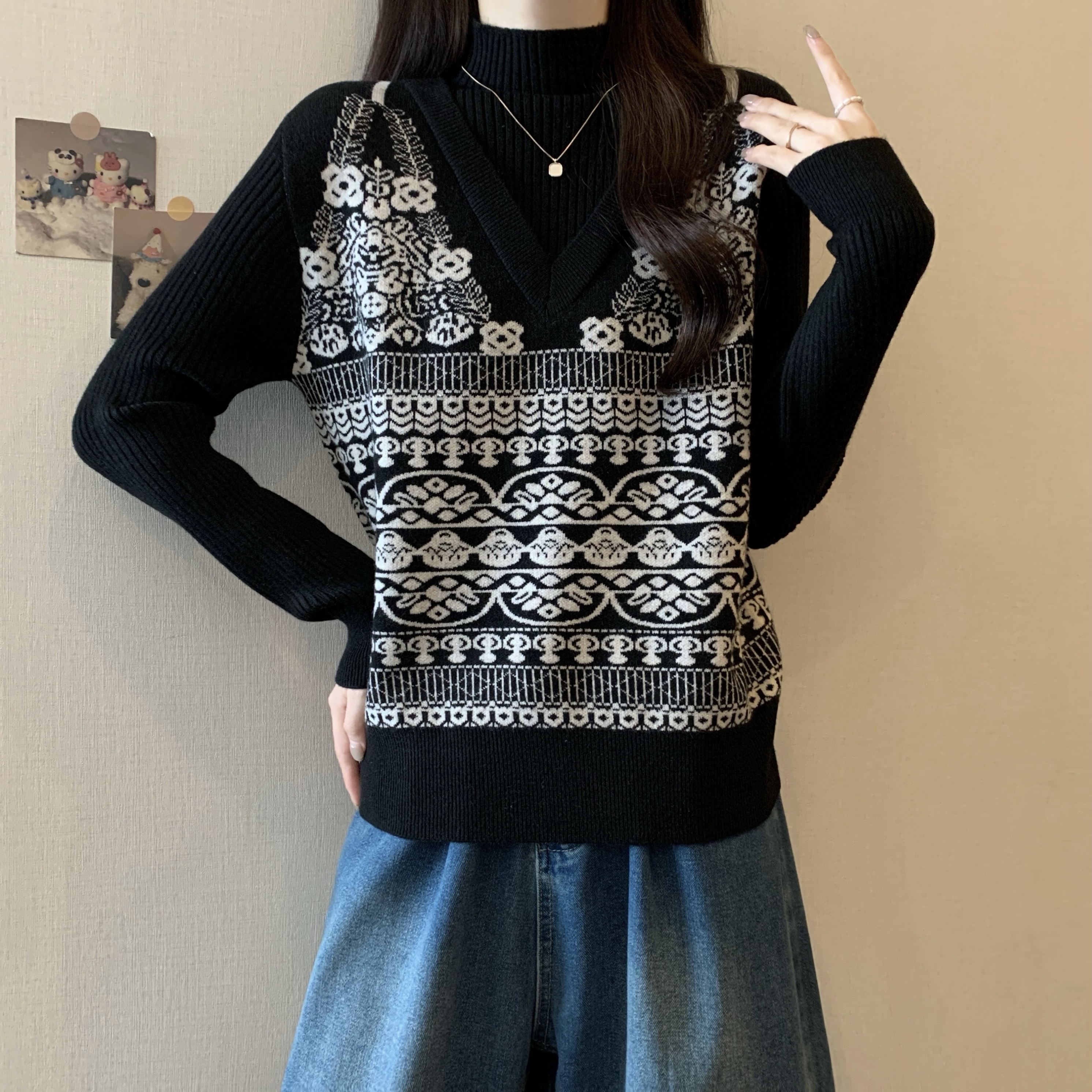 大码秋冬黑色假两件半高领针织衫上衣女胖MM显瘦百搭打底衫