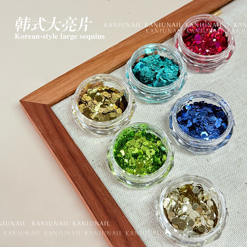 网红爆款韩式美甲大亮片显白流行混装爆闪超薄闪粉人鱼姬指甲装饰,彩妆/香水/美妆工具,指甲装饰,淘宝优惠券,粉丝福利购,淘宝优惠卷