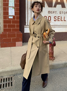 好在 曼哈顿旅馆 小个子英伦双排扣垂感抗皱系带中长款风衣外套厚