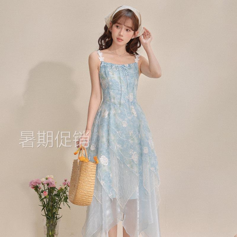三寸藕【海屿玫瑰】海边度假蓝色碎花吊带连衣裙女夏季巨好看长裙
