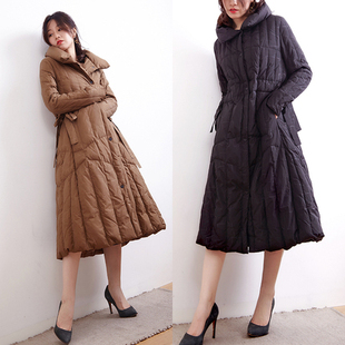 高腰A字摆 得体女人味 大衣式优雅 过膝中长款90白鸭绒御寒羽绒服