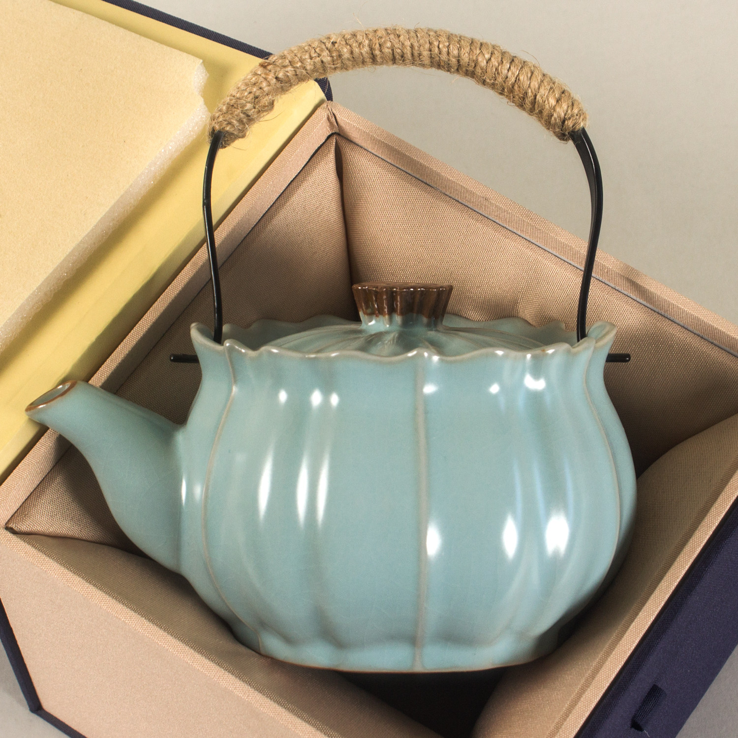 清仓便宜卖270ml秘蓝汝窑提梁壶开片可养家用泡茶壶汝瓷功夫茶具,餐饮具,茶壶,淘宝优惠券,粉丝福利购,淘宝优惠卷