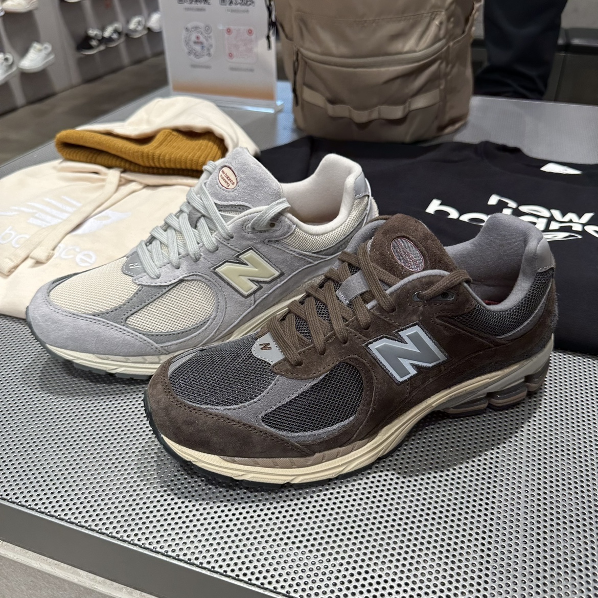 New Balance/NB 2002R系列新年款男女休闲运动复古慢跑鞋M2002RLN-封面