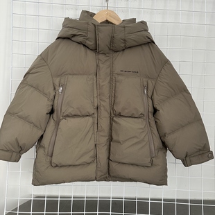 25年朋，剪吊牌，男宝短款连帽羽绒服，码数足，吊1199，6886